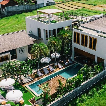 Nyaman Hostel Canggu  Exterior photo